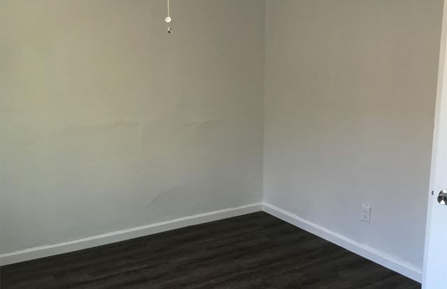 325 North 15th Street - 1 Gallery 2