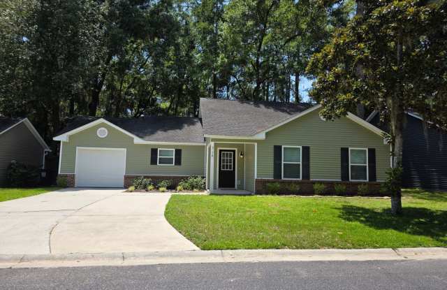Functional open floor plan in Brindlewood Point photos photos