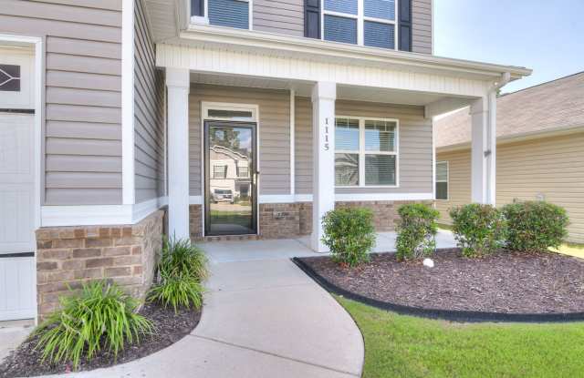 5 Bedroom 3.5 Bathroom Home Gallery 3