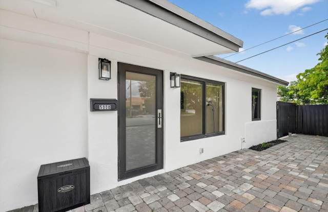5008 Parker Avenue Gallery 4