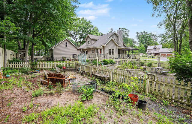 1579 Marilyn Drive Gallery 4