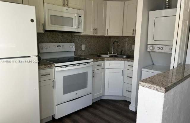 620 NW 9th Ave photos photos