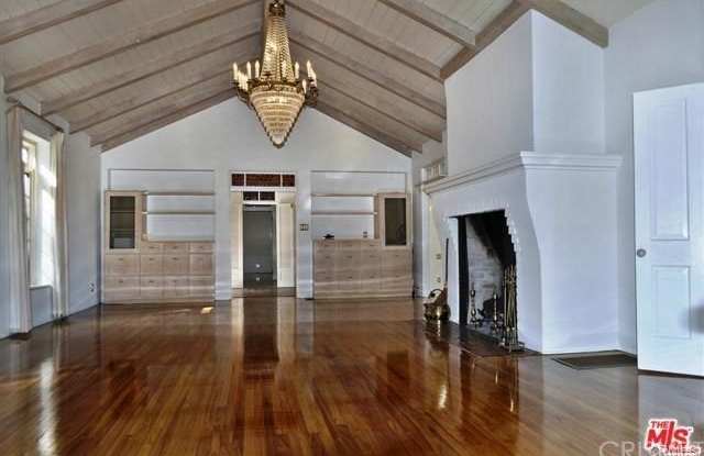 11611 Amanda Drive Gallery 2