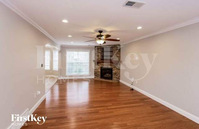 10258 Spruce Grove Lane Gallery 2