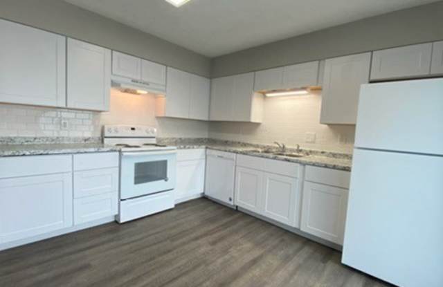 9106 Woodpark Ln - D Gallery 3