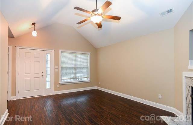 13327 Glencreek Lane Gallery 4