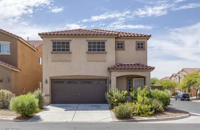 4949 Blue Bay Court Gallery 1