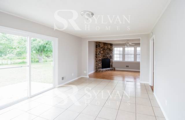 1528 Laburnum Drive Gallery 4