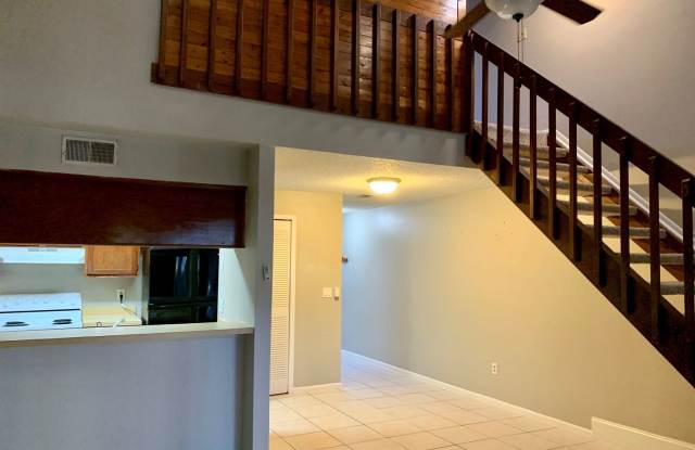 12262 Fox Hound Lane - 12262 Fox Hound Lane, University, FL 32826