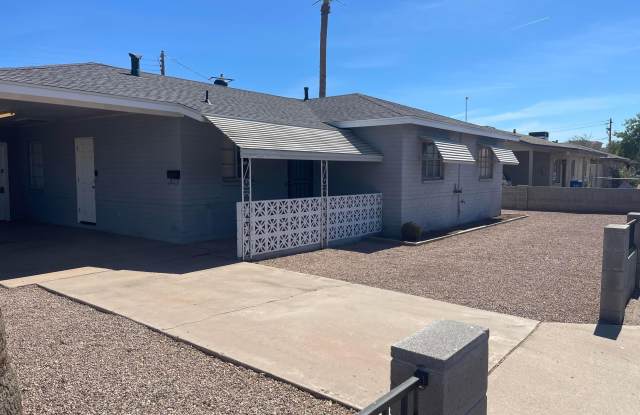 1811 N 44th Street photos photos