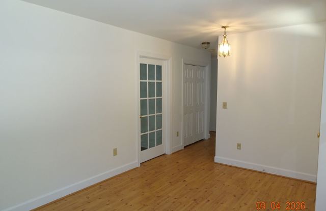 4 bedroom, 3 full bathroom 2 Story Single Family Home for rent Gallery 4