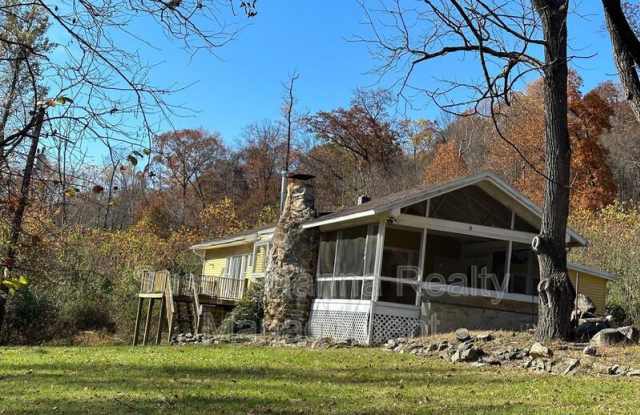 1250 Whitetail Lane photos photos