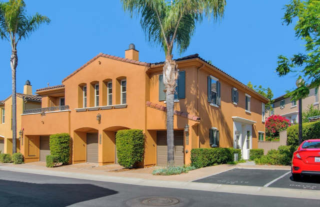 Nicely upgraded townhouse in resort-like Escala photos photos