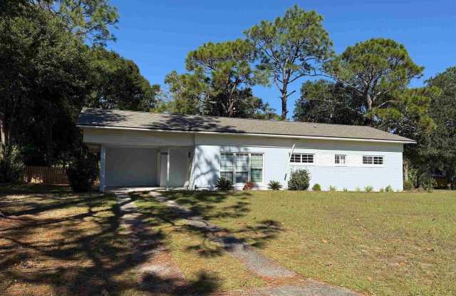 808 Woodland Dr - 808 Woodland Drive, Pensacola, FL 32503 808 Woodland Dr - 808 Woodland Drive, Pensacola, FL 32503