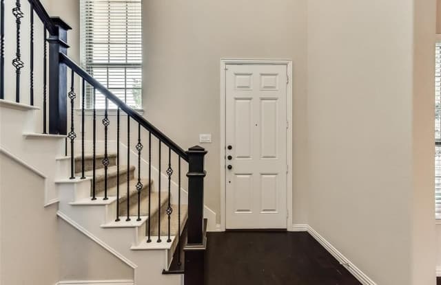 245 E Spring Valley Road Gallery 2