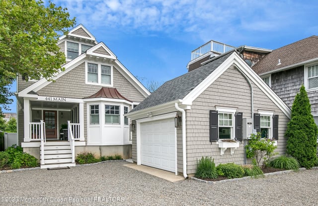 441 Main Avenue photos photos