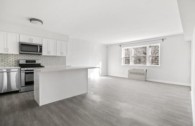 128 Prospect Park Southwest - 128 Prospect Park Southwest, Brooklyn, NY 11218