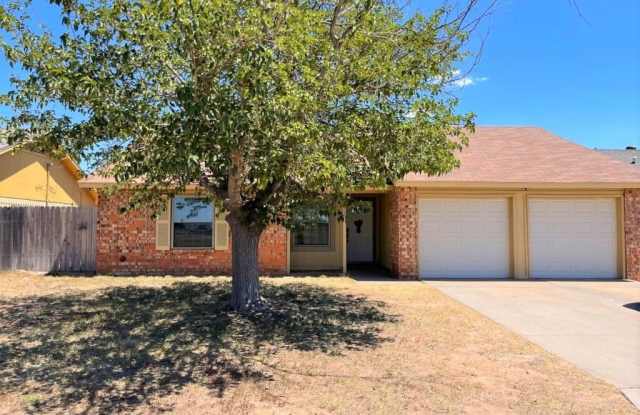 4805 Ric Dr Gallery 1