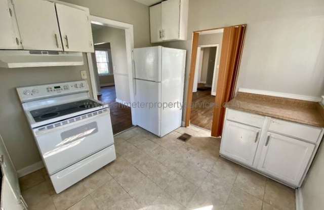 1587 Willowbrook Drive Southwest Gallery 3