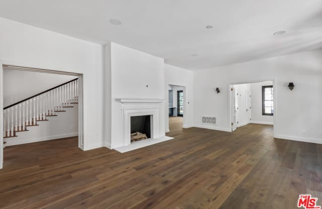 2031 AVE N OXFORD - 2031 West Avenue N, Los Angeles County, CA 93551