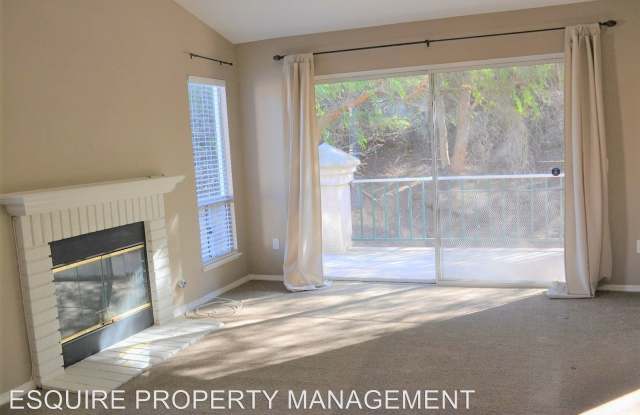 468 SHELBURNE LANE #C Gallery 3