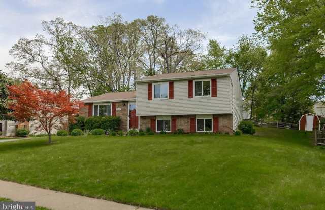 12753 BRADWELL RD - 12753 Bradwell Road, Franklin Farm, VA 20171