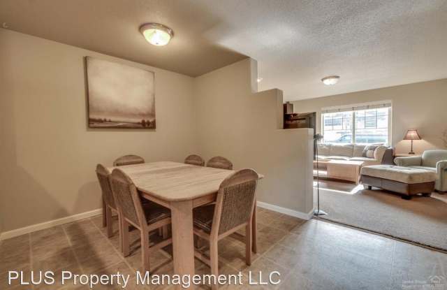 61201 Dayspring Dr Gallery 3
