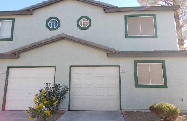 Stylish 2 Bed Home in Gated Community w/ Pool – Mins to LV Strip Gallery 1