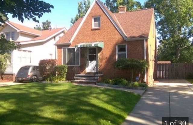 2016 Grovewood Ave - 2016 Grovewood Avenue, Parma, OH 44134