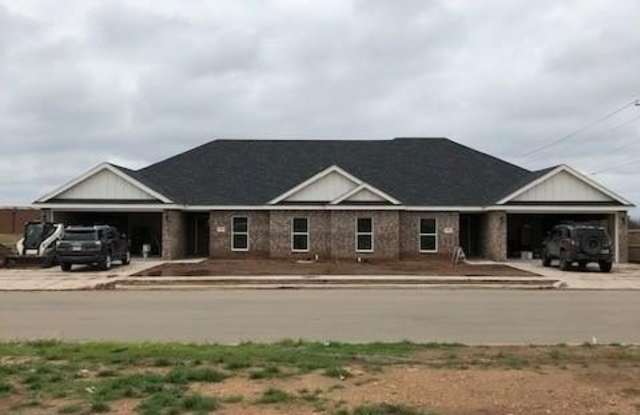 7302 Mountain View Road - 7302 Mountain View Road, Abilene, TX 79602 7302 Mountain View Road - 7302 Mountain View Road, Abilene, TX 79602