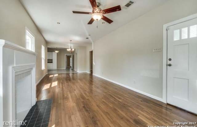 1519 W Elsmere Pl Gallery 4