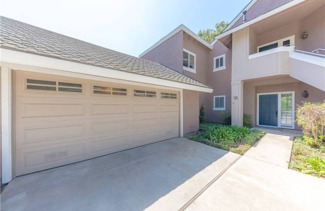 39 Highland Gallery 2