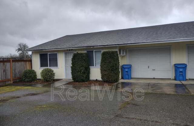 120 Sunny Ln Gallery 2