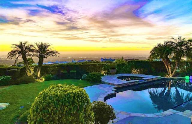 5 RIDGELINE DR photos photos