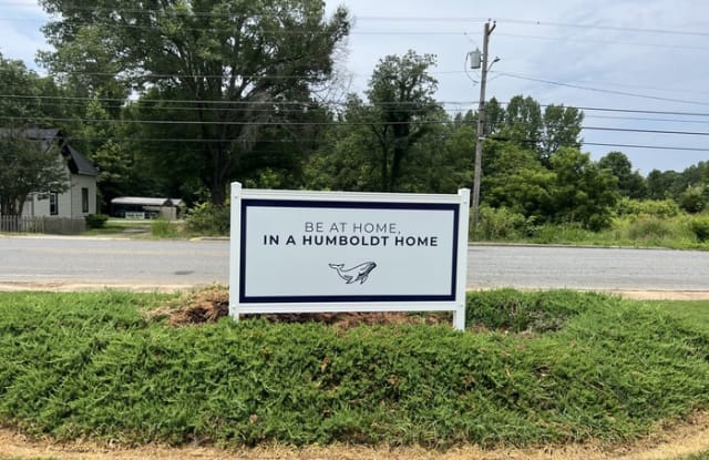 705 South Mountain Street - 705 South Mountain Street, Cherryville, NC 28021