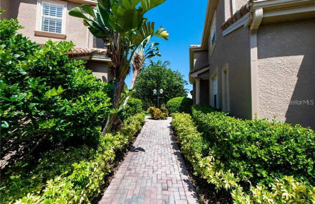 13814 LAKE POINT DRIVE Gallery 2
