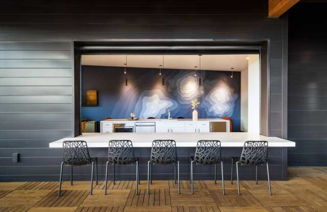 Hixon at Westside Yard Gallery 4