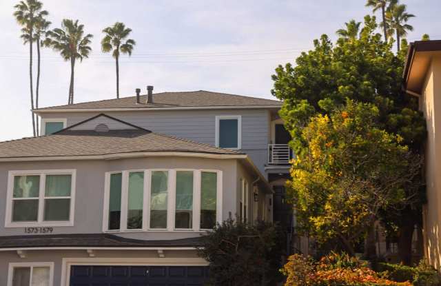 1575 Manning Ave photos photos