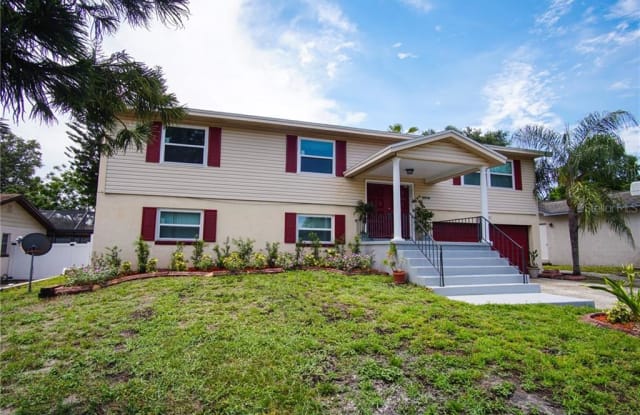 2014 DERBYWOOD DRIVE - 2014 Derbywood Drive, Brandon, FL 33510