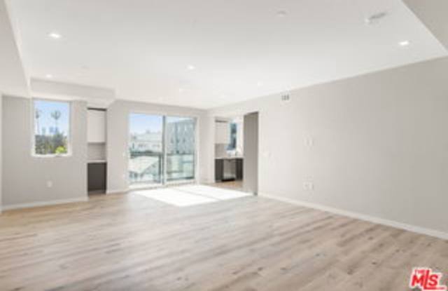 1226 South Bedford Street photos photos