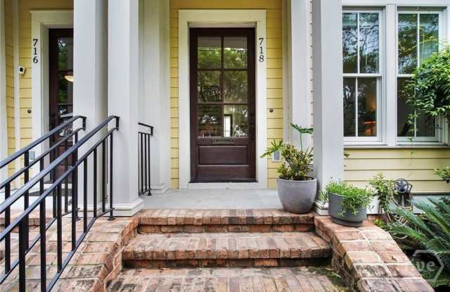718 Tattnall Street photos photos