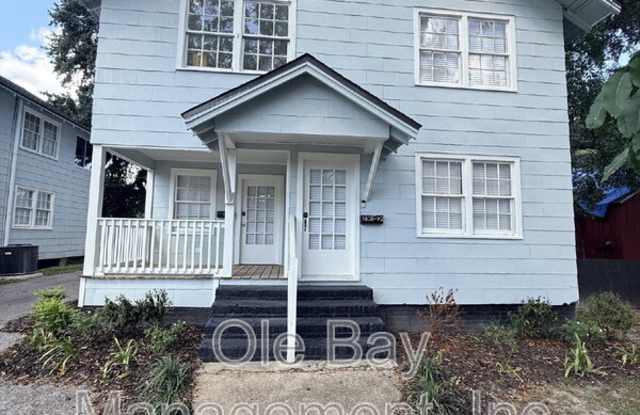 1808 New Hamilton Street Gallery 1