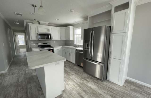 2862 Stallion Drive Gallery 3