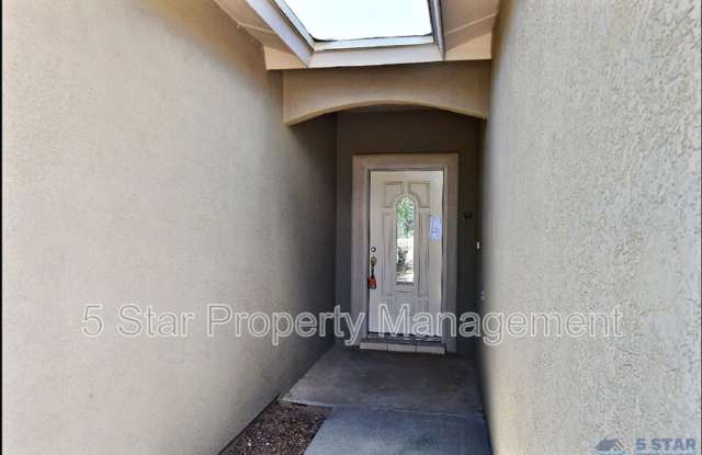 5810 Redstone Mesa Court !! Gallery 4