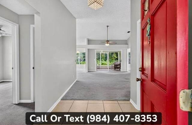 1004 Hardwood Dr Gallery 1