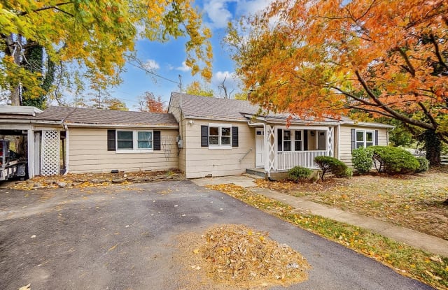 8920 Cincinnati Dayton Road - 8920 Cincinnati-Dayton Road, Olde West Chester, OH 45069