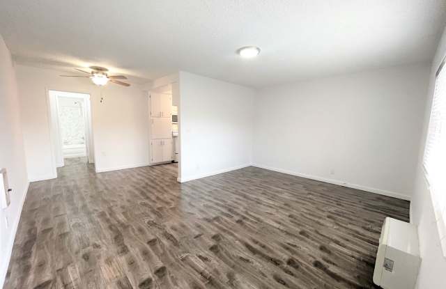6640-6652 Darby Ave. photos photos