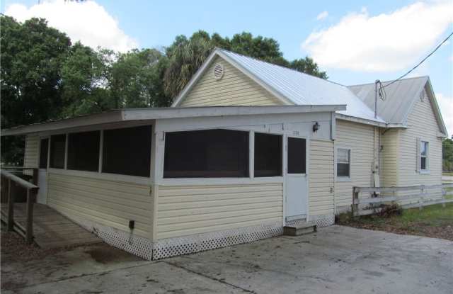21200 Palm Beach BLVD - 21200 Palm Beach Boulevard, Alva, FL 33920