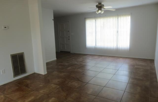 4709 N. 26th Ln. Gallery 4