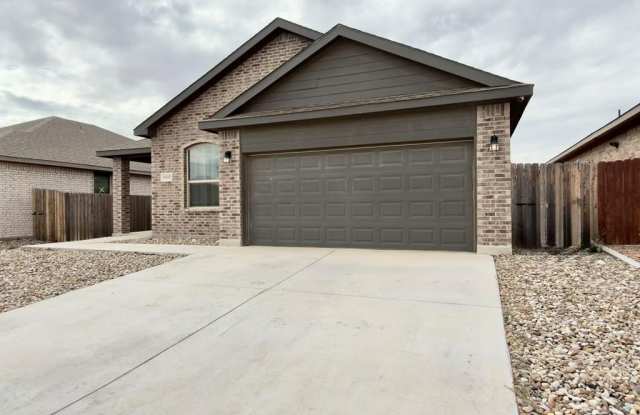 1805 Ebbets Dr photos photos